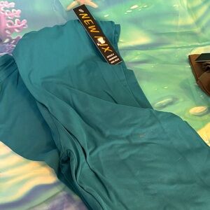 Plus size teal Leggins